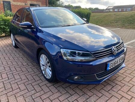 VOLKSWAGEN JETTA 2.0 TDI Sport